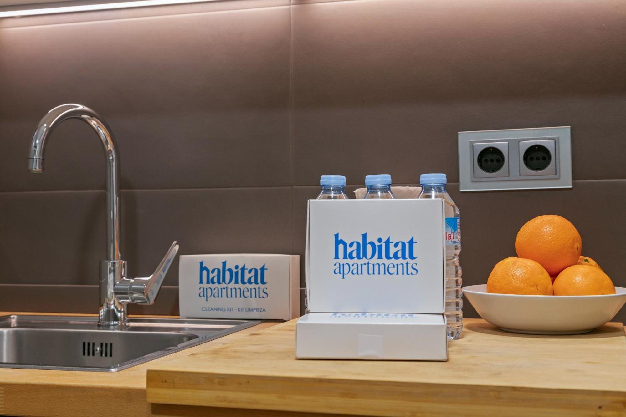 Habitat Apartments Carders Barcelone Extérieur photo